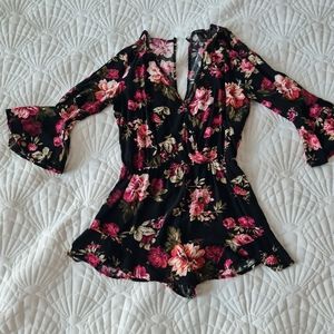 Forever 21 flowely romper